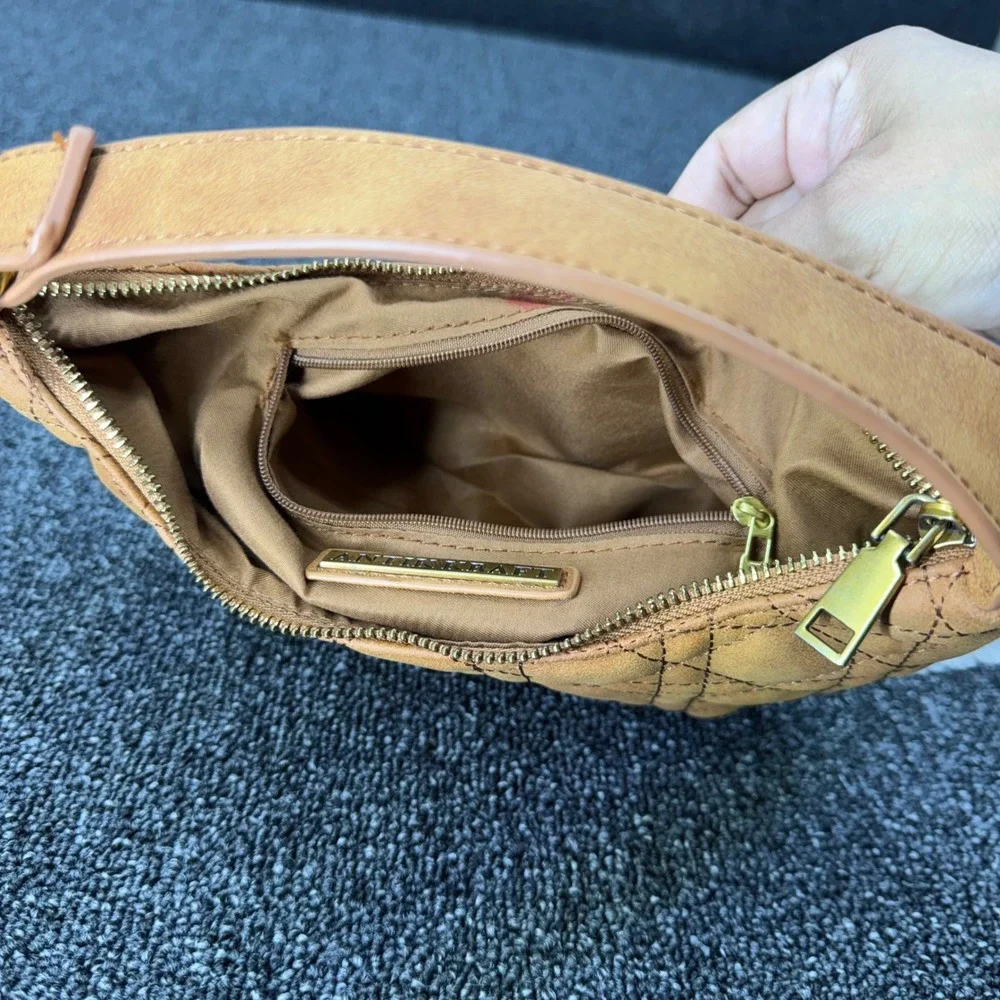 Antik Kraft Quilted Sherpa Trim Crescent Hobo Bag Women Small Tan GOOD